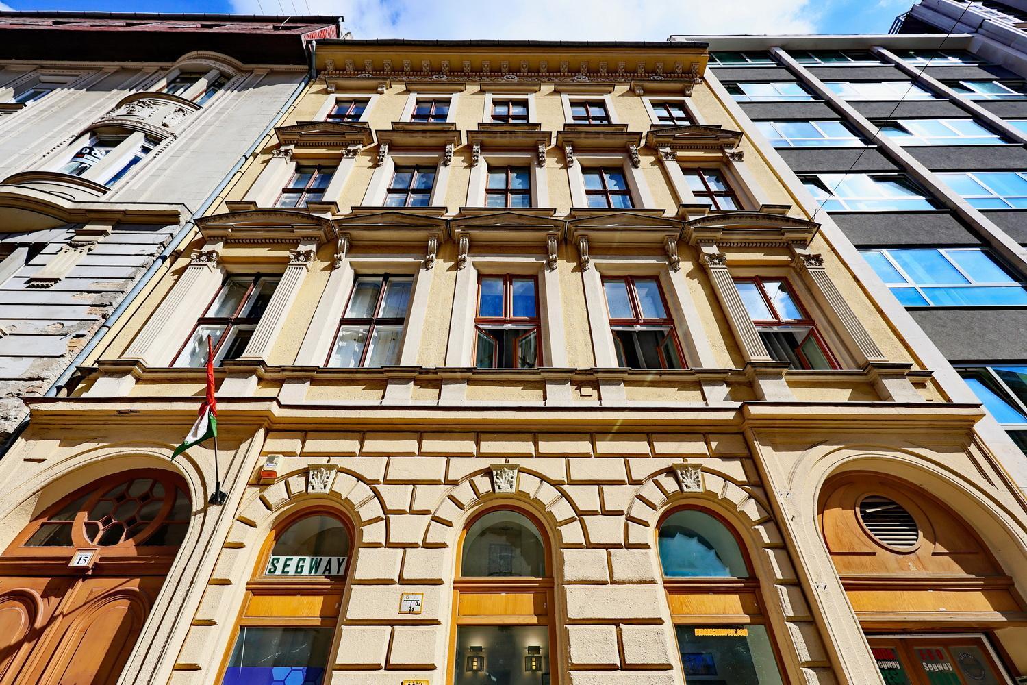 Апартаменты Supreme Astoria Semmelweis Будапешт Экстерьер фото